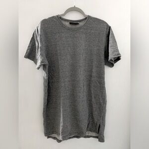 KNYEW Keeping New York Everywhere Basic Hi-Lo Sweater Short Sleeve Shirt Tee L